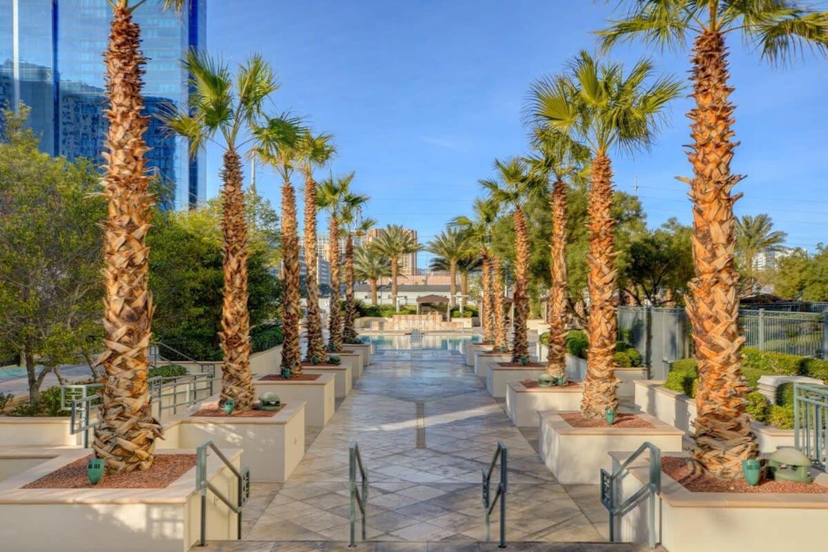 Mgm Signature-23-811 F1 Track & Strip View Studio Las Vegas Ngoại thất bức ảnh